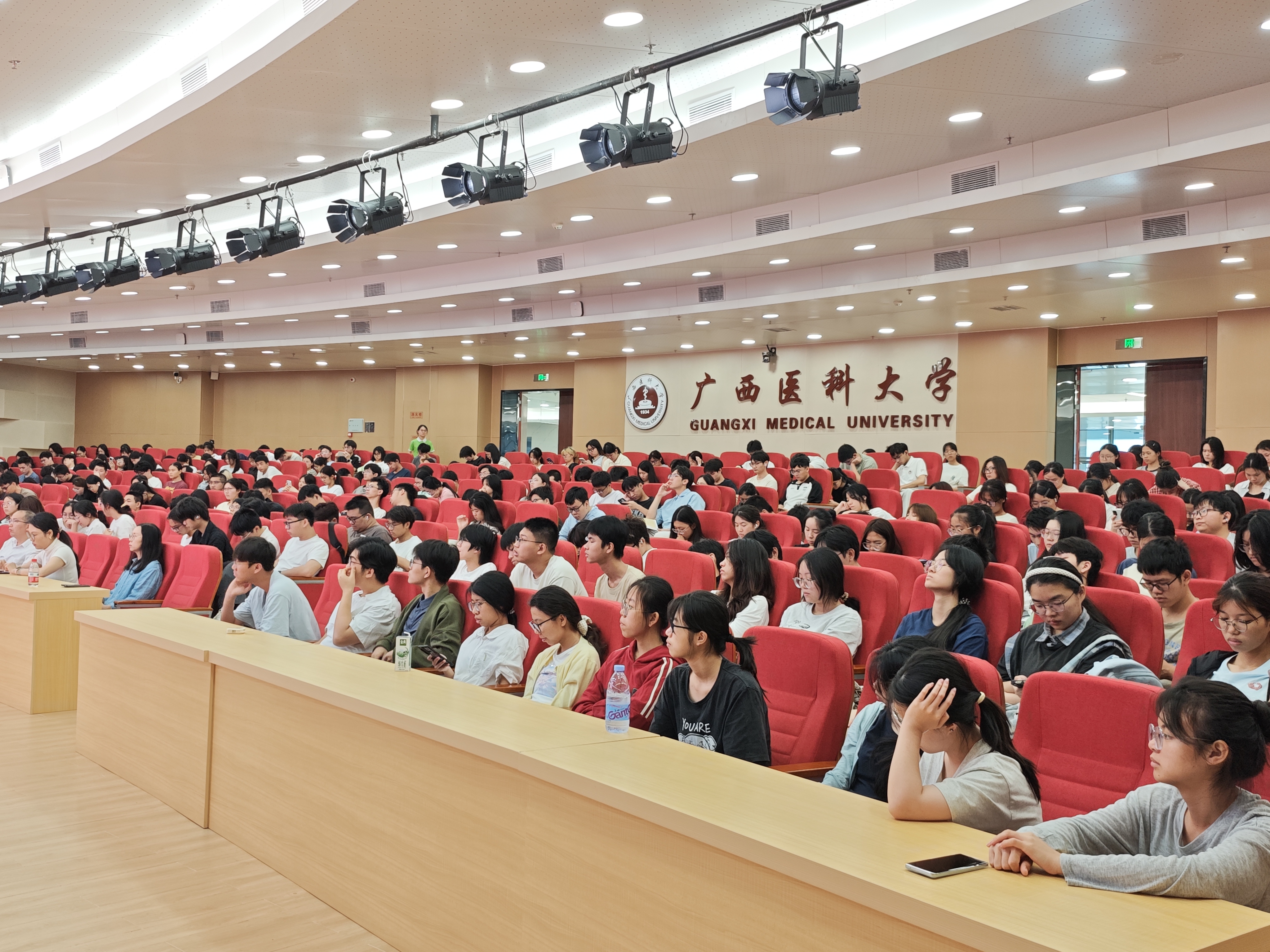 图1.jpg 2138CC太阳集团